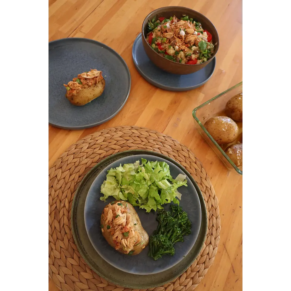 Petiscada de Cavala com Azeitonas e Amêndoas