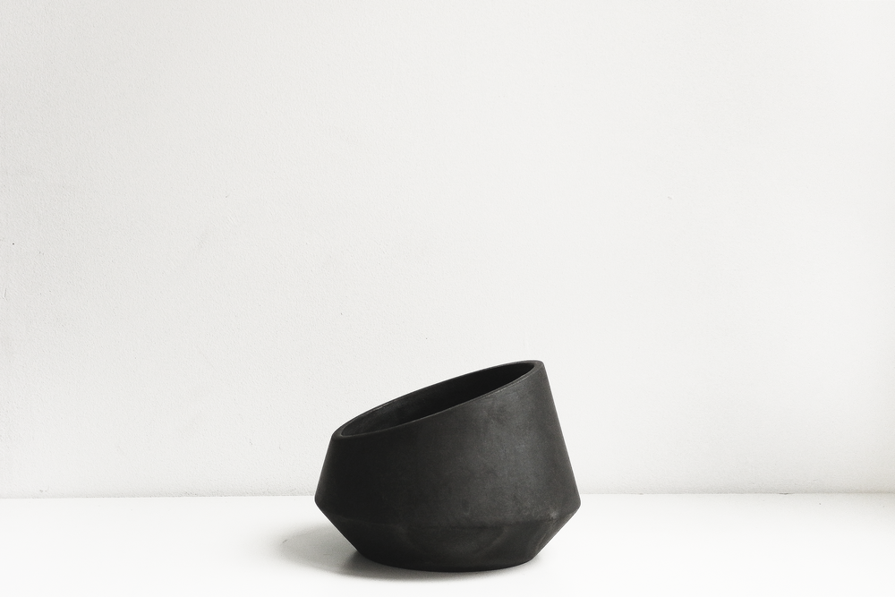 Alguidar M by Bisarro