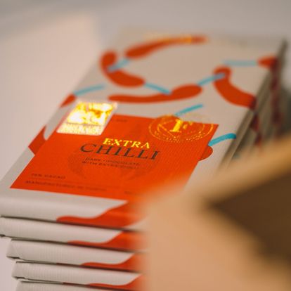 Tablete de Chocolate Negro com Pimenta Extra Vinte Vinte