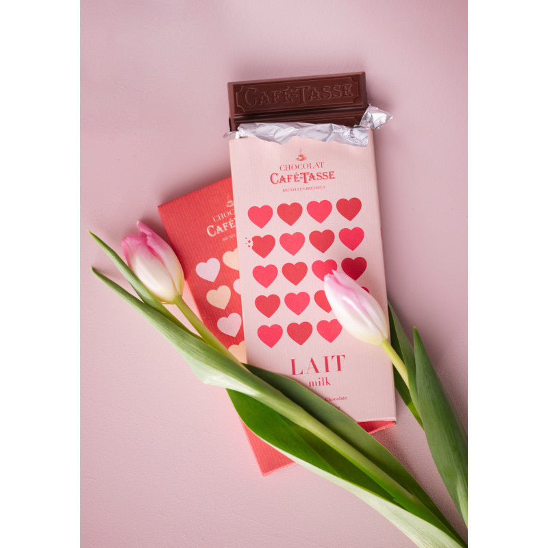 Tablete de Chocolate de Leite 'Love' Café-Tasse