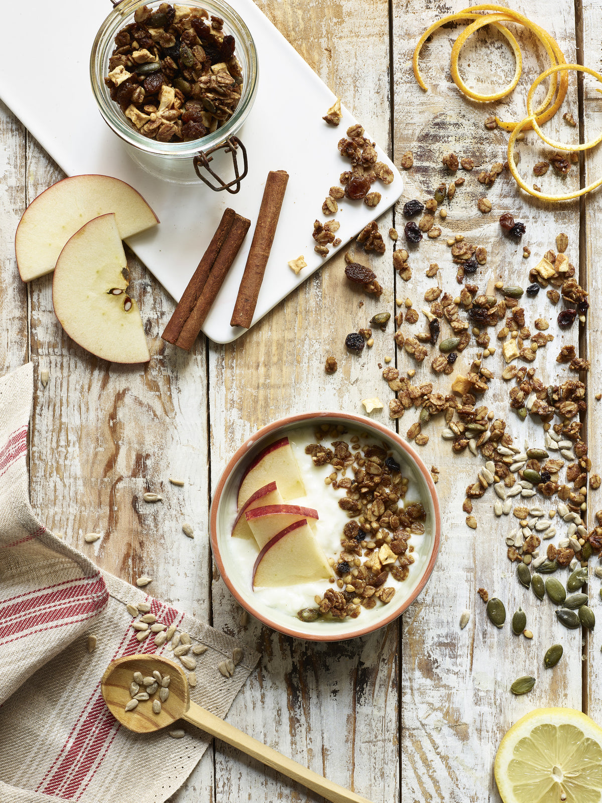 Granola de Maçã, Passas e Especiarias