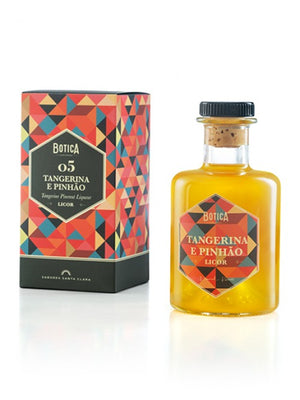 Licor de Tangerina e Pinhão Botica