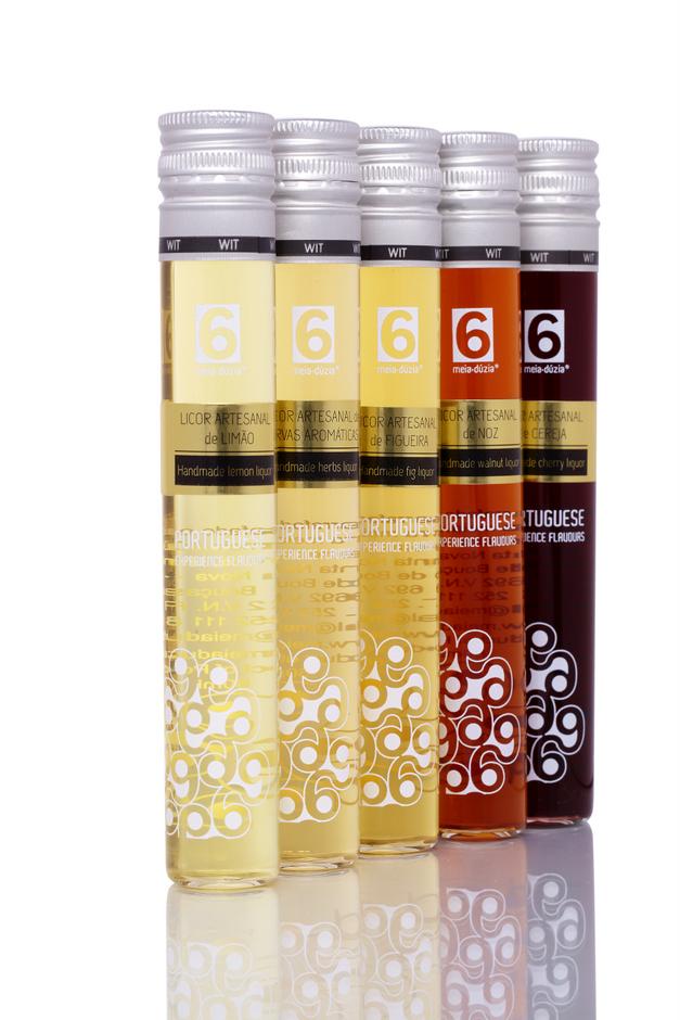 Licor de Ervas Aromáticas meia.dúzia