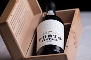 Vinho do Porto Vintage 100 anos de História Caves São João